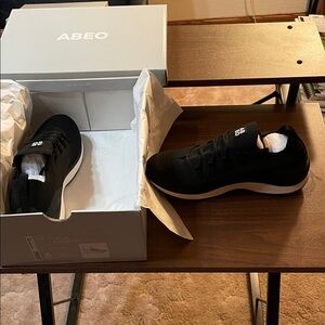 Abeo Black Athletic Shoes